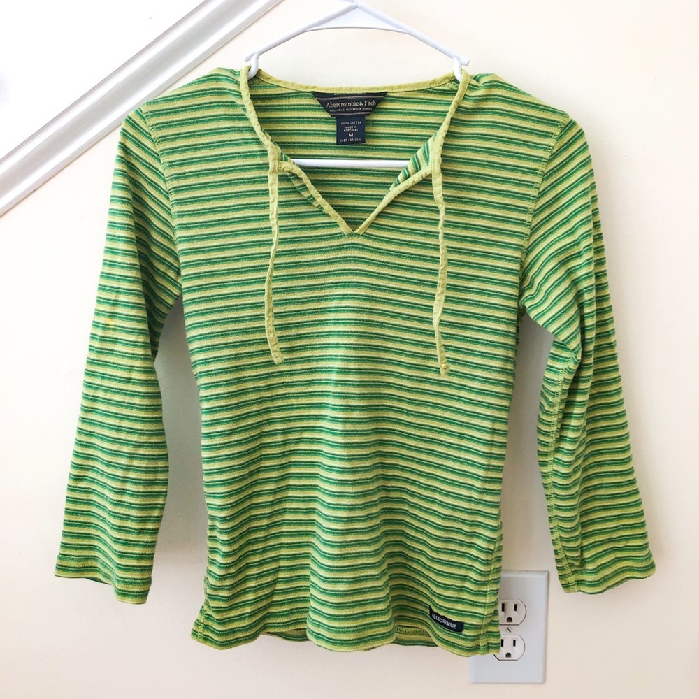 Abercrombie and Fitch 3/4 sleeve fitted top